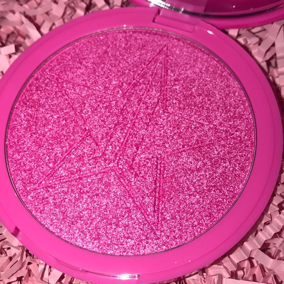 💥XTREME BLOWOUT PRICE FIRM💥 🆕💓 “REGINA GEORGE” Skin Frost - Picture 2 of 6